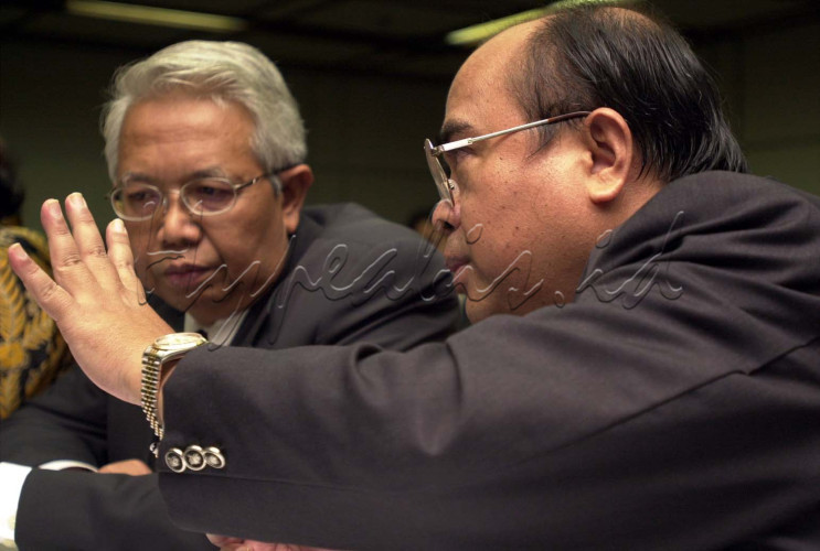 BAHAS RUU KEUANGAN